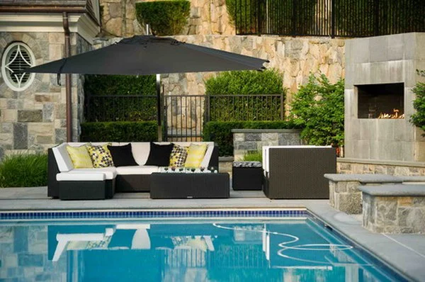 Ombrelone preto para piscina